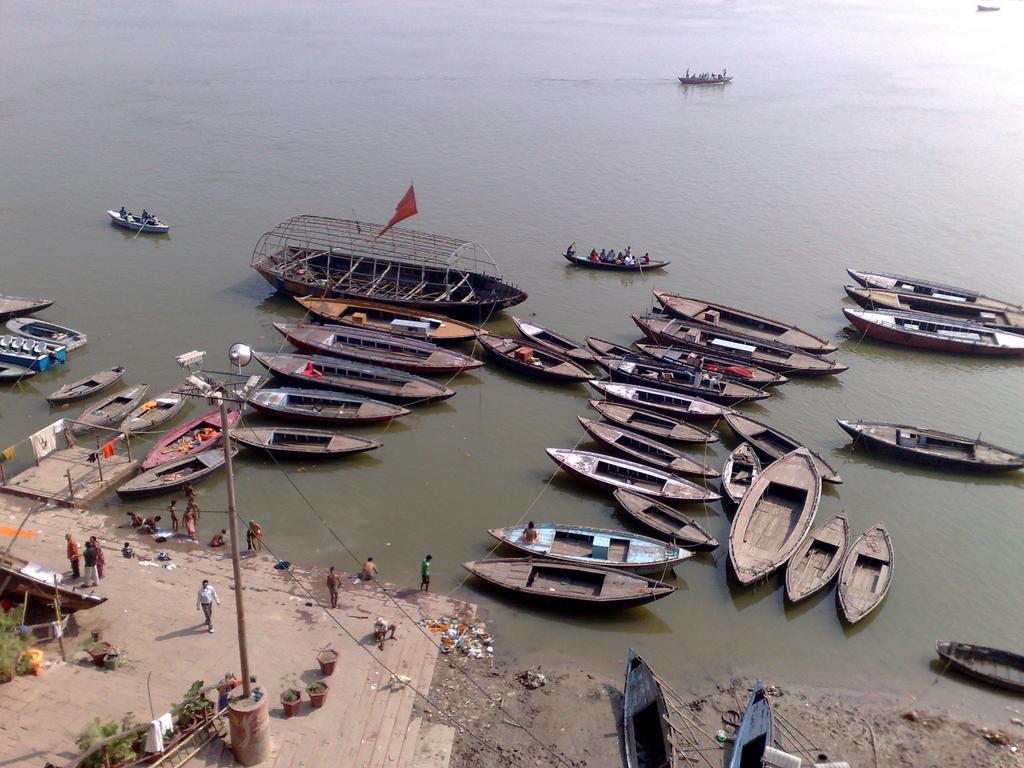 Grg Shanti Guest House Varanasi Near Manikarnika Ghat Extérieur photo