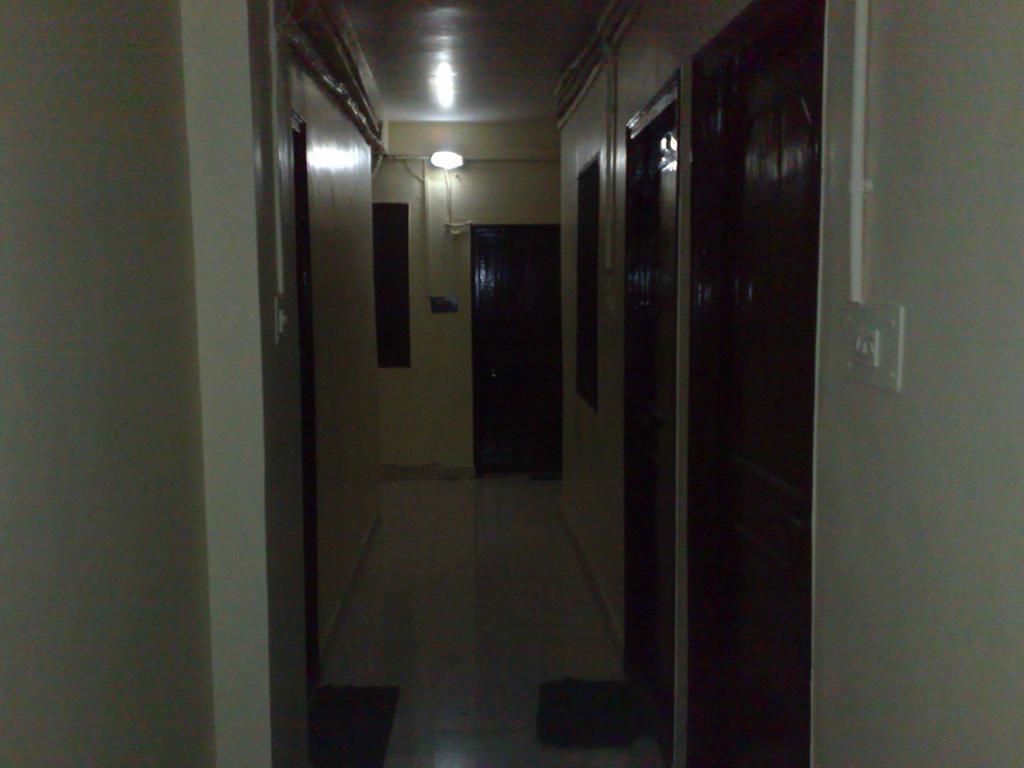 Grg Shanti Guest House Varanasi Near Manikarnika Ghat Extérieur photo
