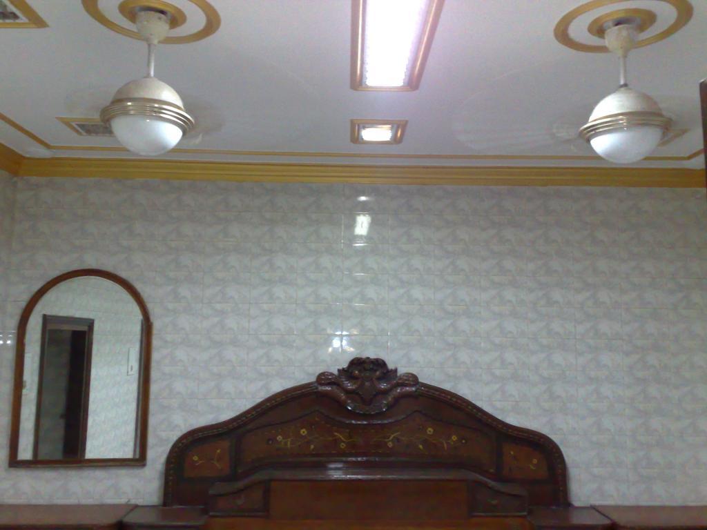 Grg Shanti Guest House Varanasi Near Manikarnika Ghat Chambre photo