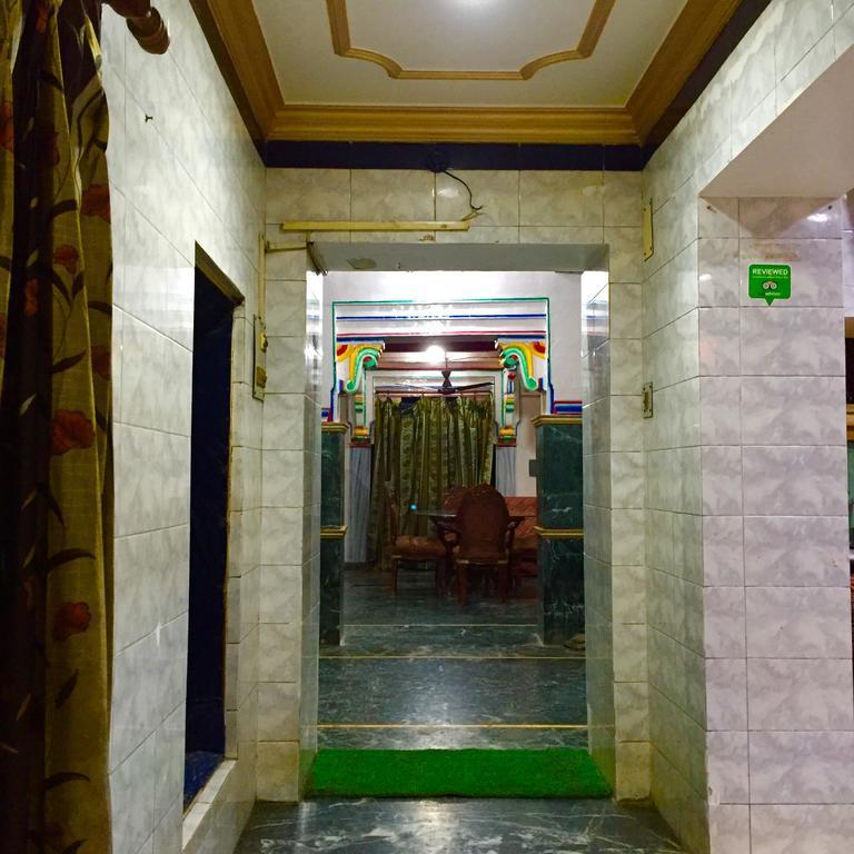Grg Shanti Guest House Varanasi Near Manikarnika Ghat Extérieur photo